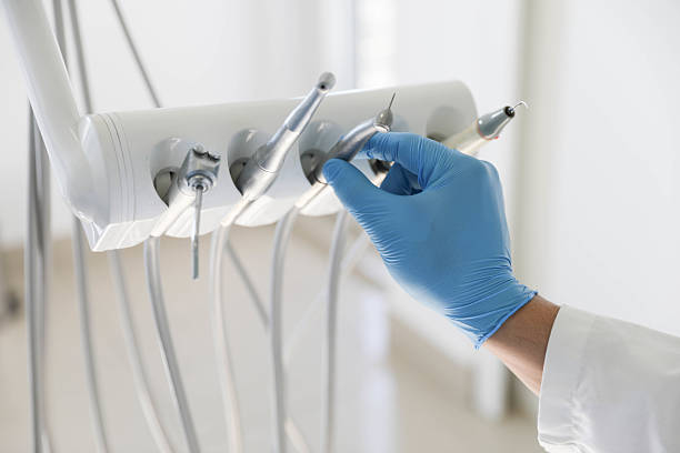 Professional Emergency Dentist technician working in Orient, NY